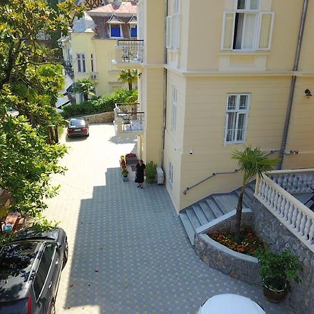 Apartments Villa Atta Opatija Dış mekan fotoğraf